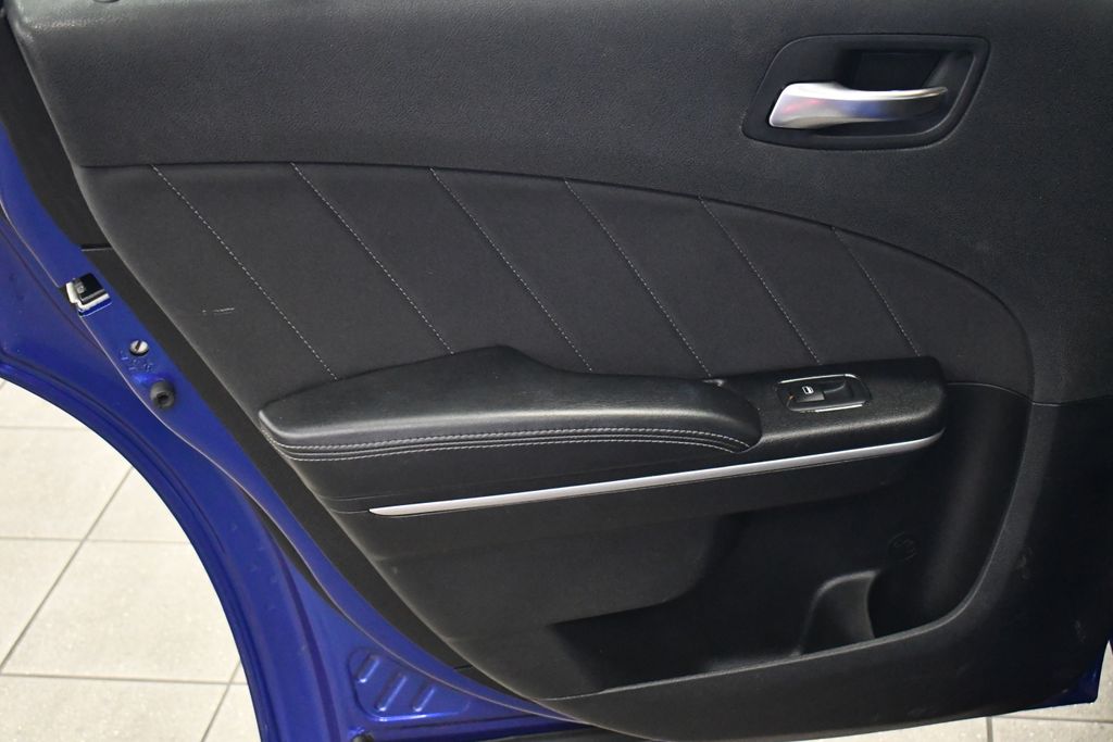 Thumbnail: 2019 Dodge Charger - 27