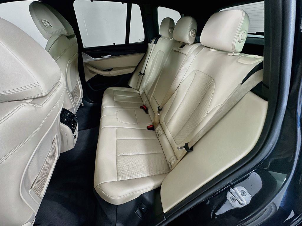 Thumbnail: 2022 BMW X3 - 25