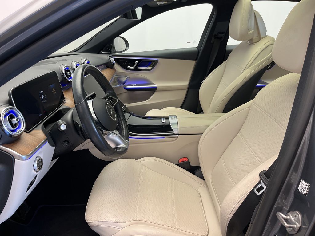 Thumbnail: 2022 Mercedes-Benz C-Class - 11