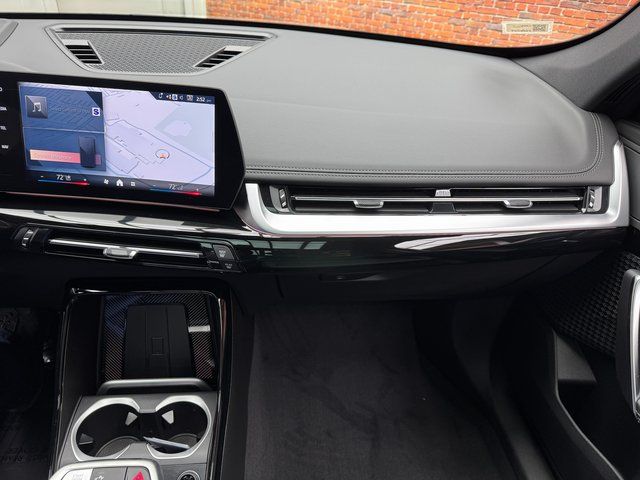 New 2026  BMW xDrive28i image 17