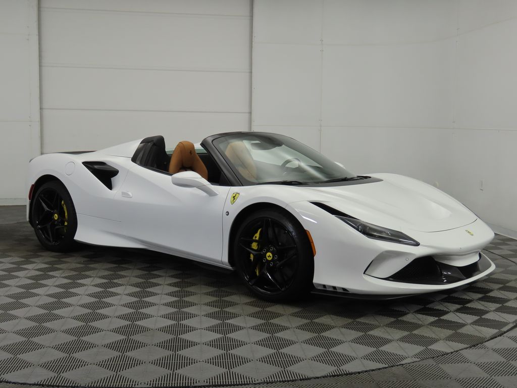 2022 Ferrari F8 Spider 11