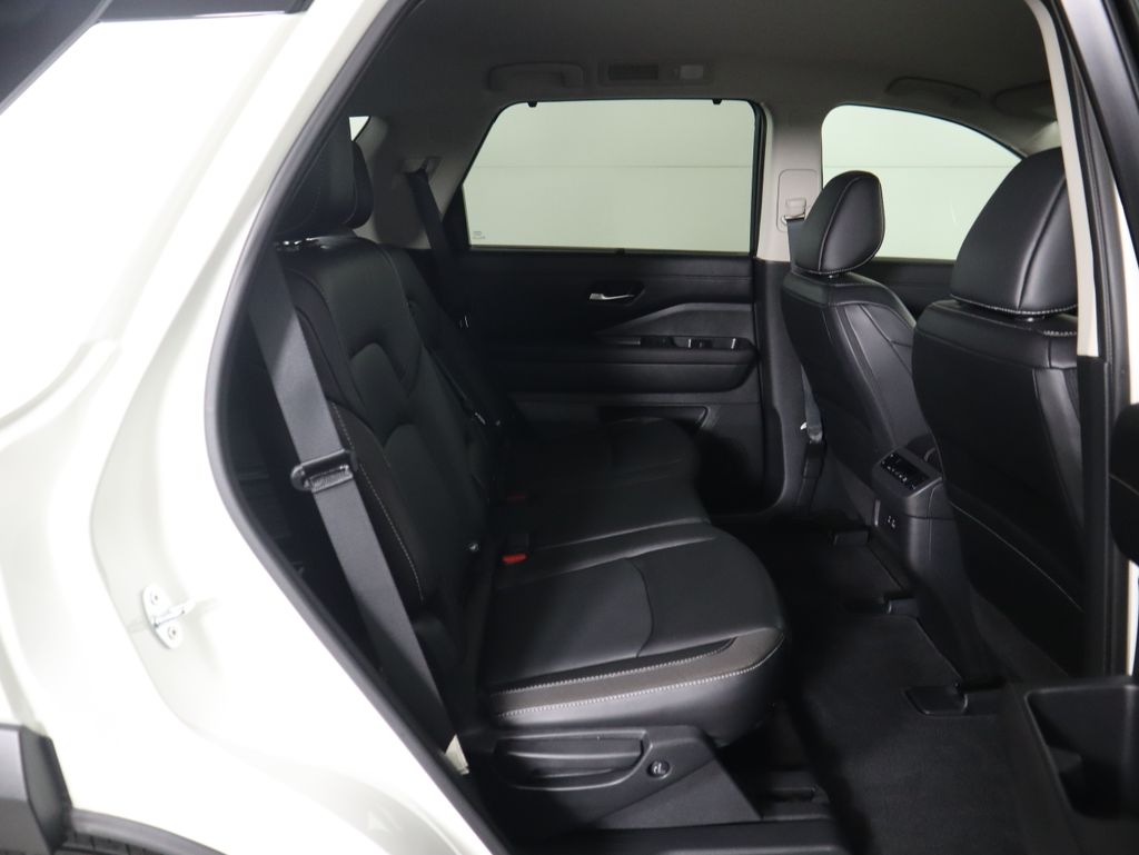 Thumbnail: 2024 Nissan Pathfinder - 22