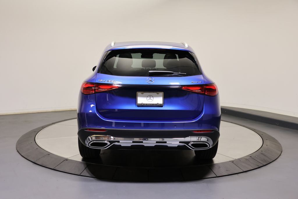 Thumbnail: 2026 Mercedes-Benz GLC - 6