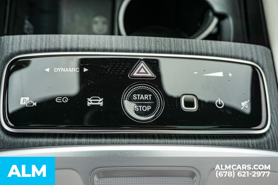 Used 2024 Red Mercedes-Benz 580 image 45