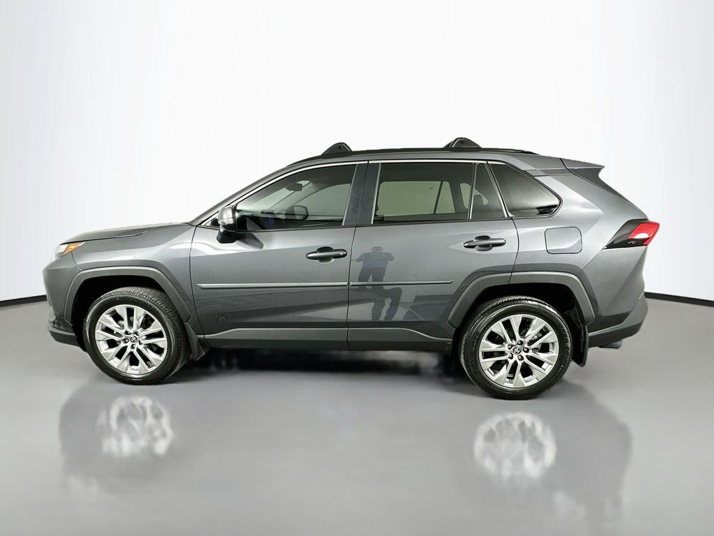 Thumbnail: 2024 Toyota RAV4 - 8