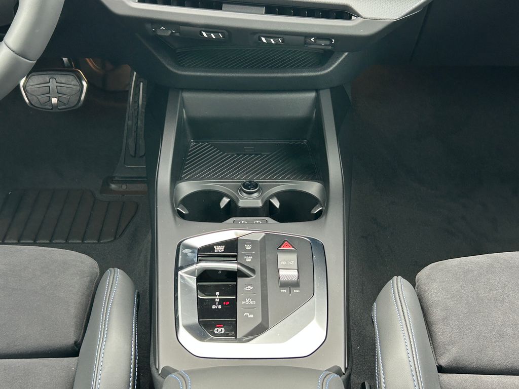 Thumbnail: 2026 BMW 2 Series - 27