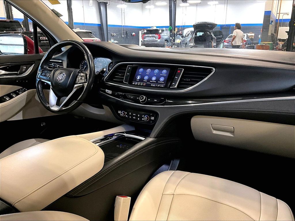 2023 Buick Enclave — photo 14