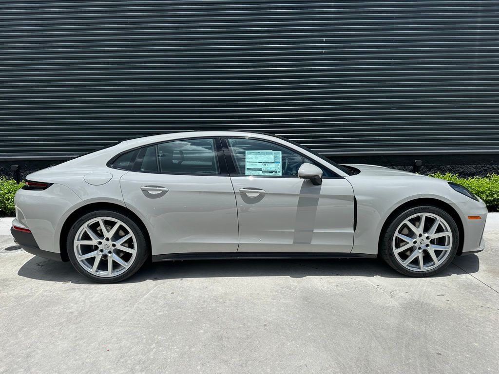 Thumbnail: 2025 Porsche Panamera - 8