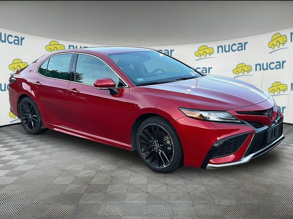 2023 Toyota Camry — photo 1