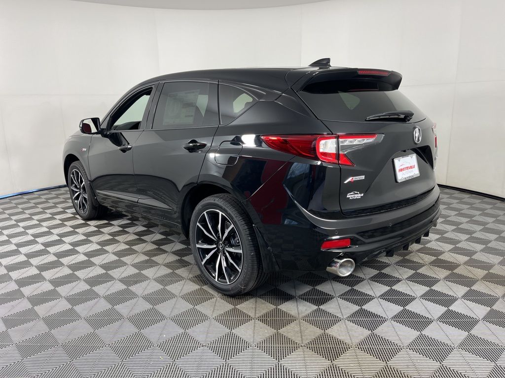 Thumbnail: 2026 Acura RDX - 15