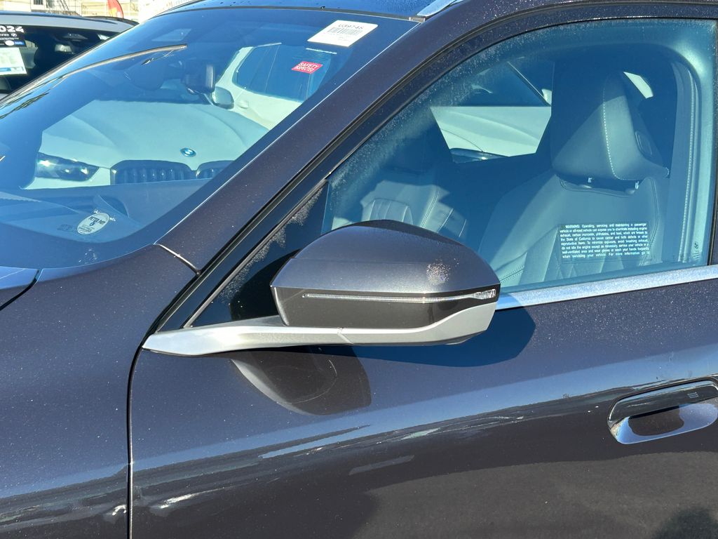 Thumbnail: 2025 BMW X3 - 10