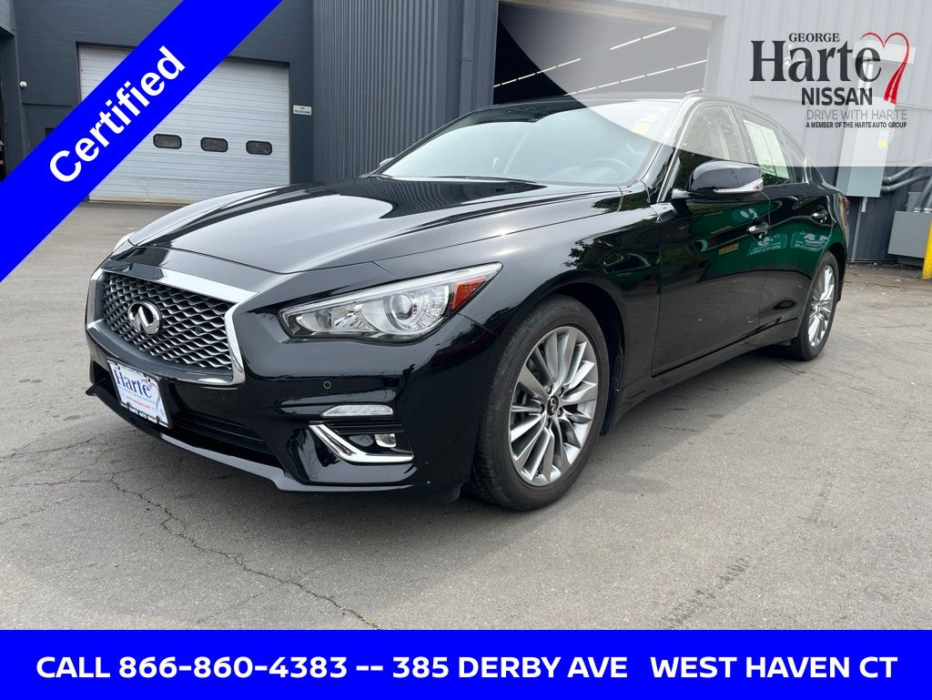 2023 INFINITI Q50 LUXE