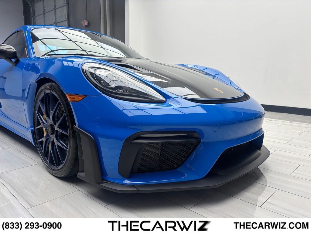 2023 Porsche 718 Cayman