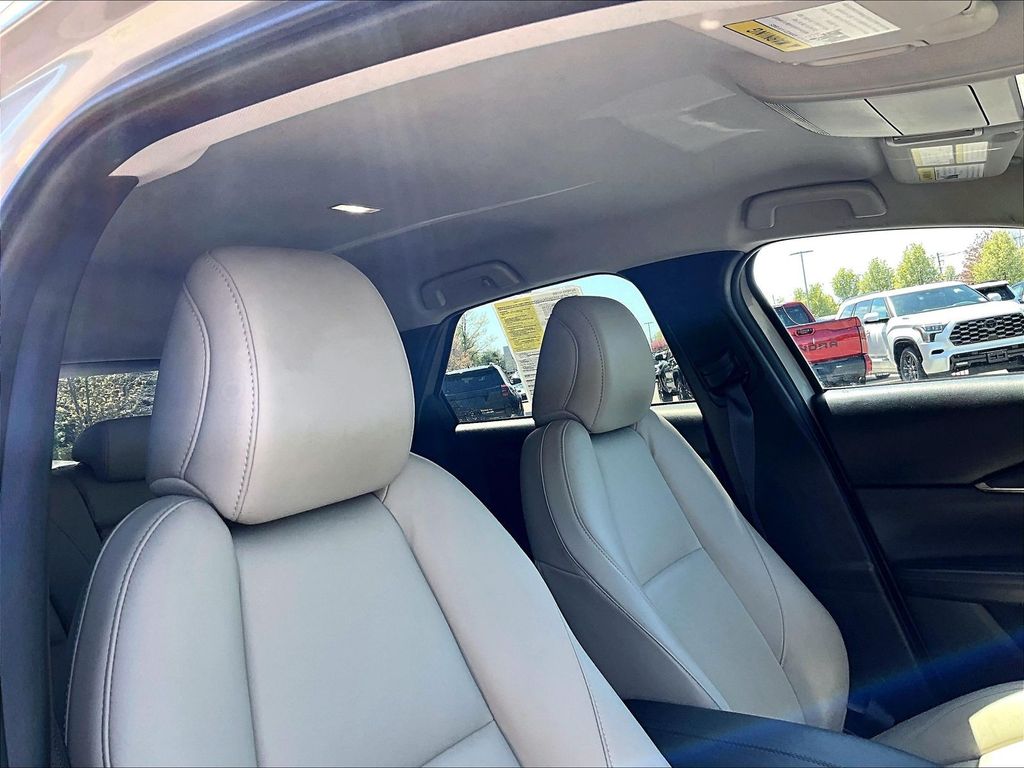 2023 Mazda CX-30 — photo 22