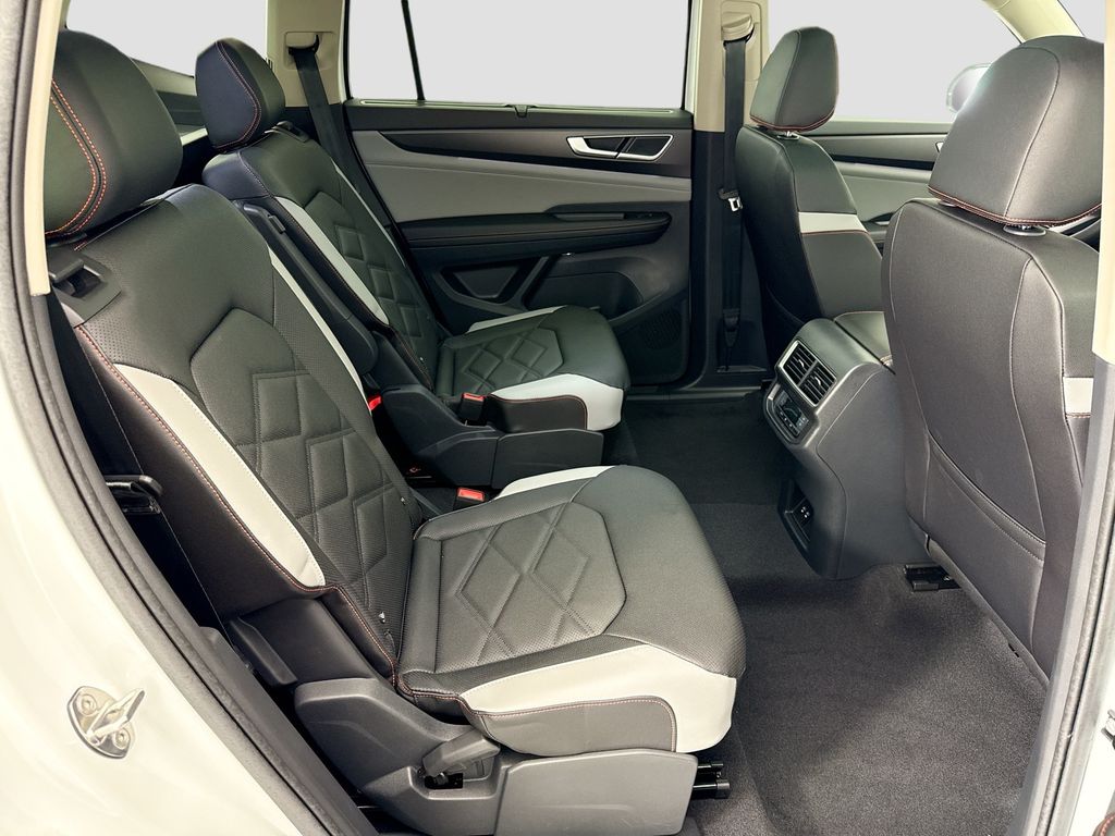 Thumbnail: 2026 Volkswagen Atlas - 19