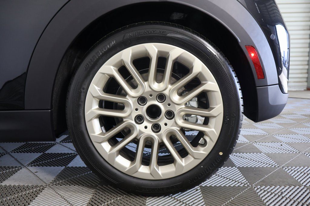 Thumbnail: 2026 MINI Cooper - 10