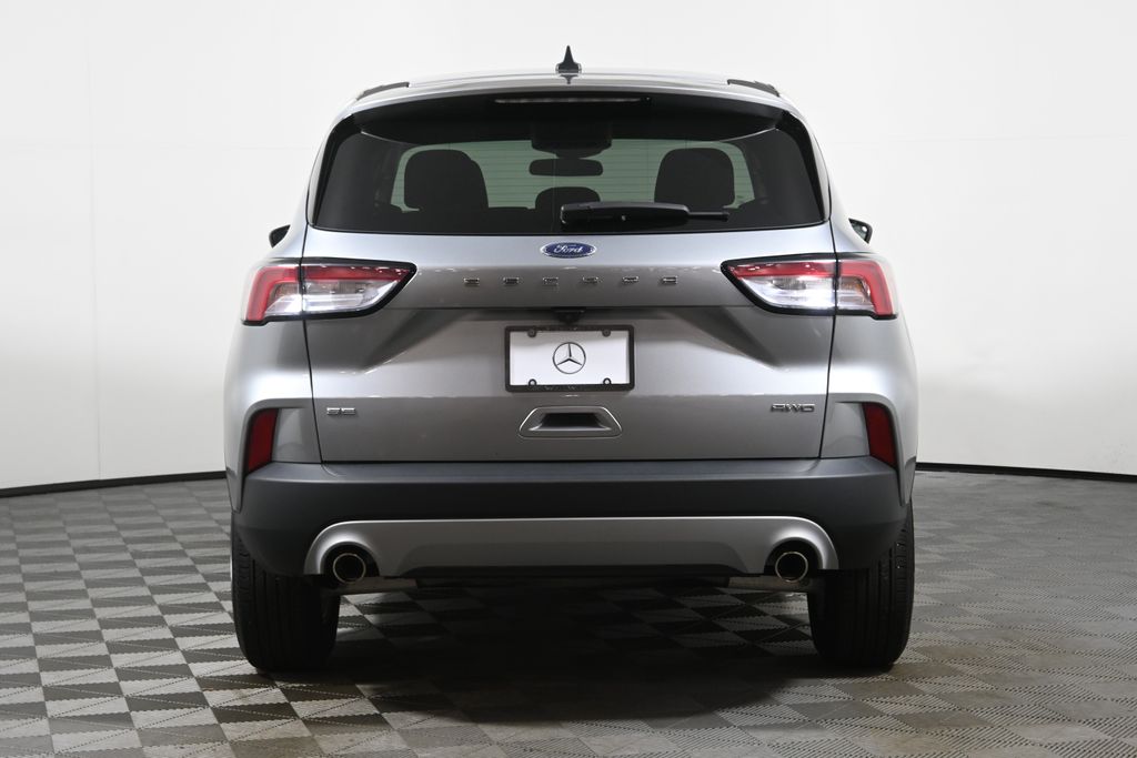 Thumbnail: 2022 Ford Escape - 6