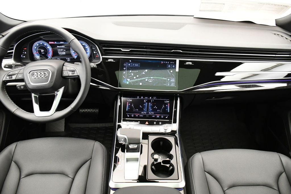 Thumbnail: 2026 Audi Q8 - 21