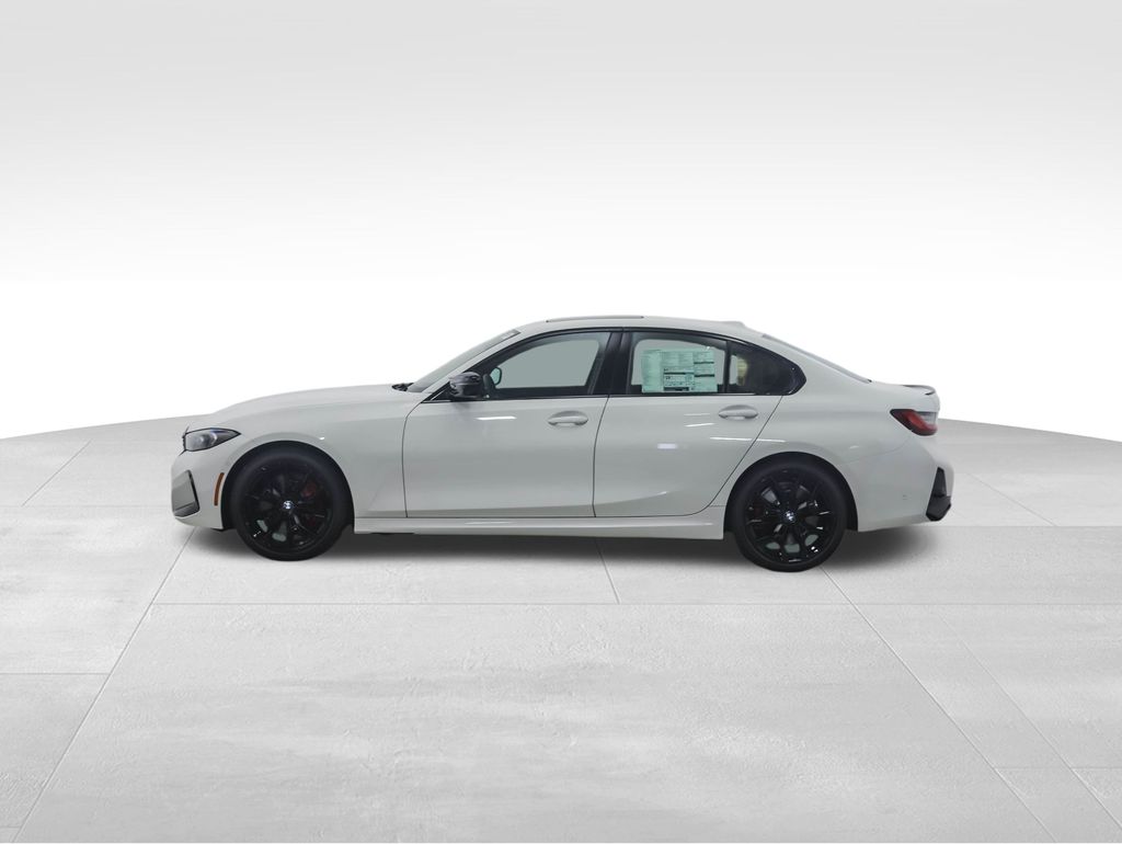 Thumbnail: 2025 BMW 3 Series - 3