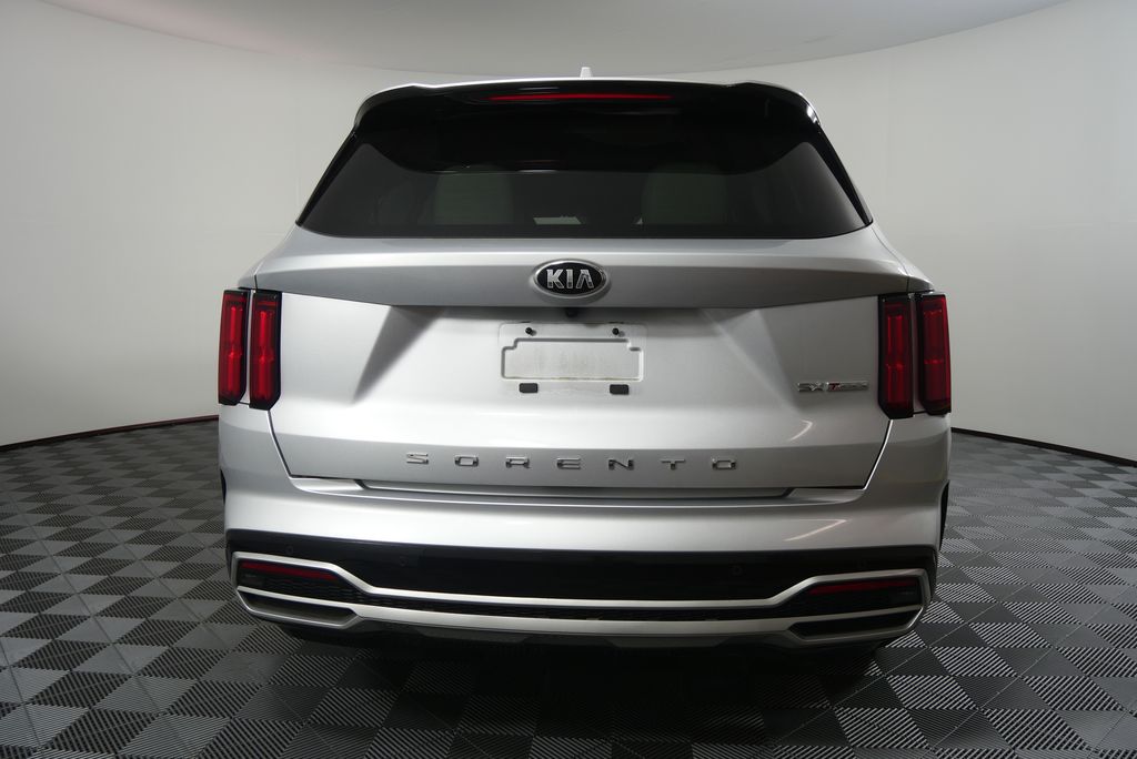 Thumbnail: 2021 Kia Sorento - 4