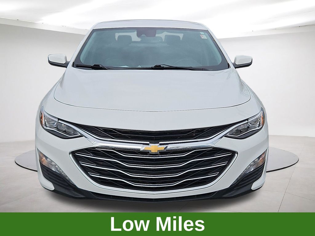 2024 Chevrolet Malibu 2LT - 1