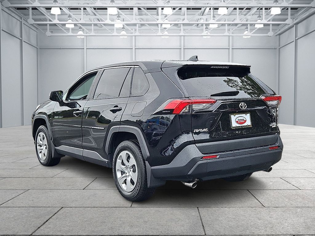 Thumbnail: 2024 Toyota RAV4 - 7