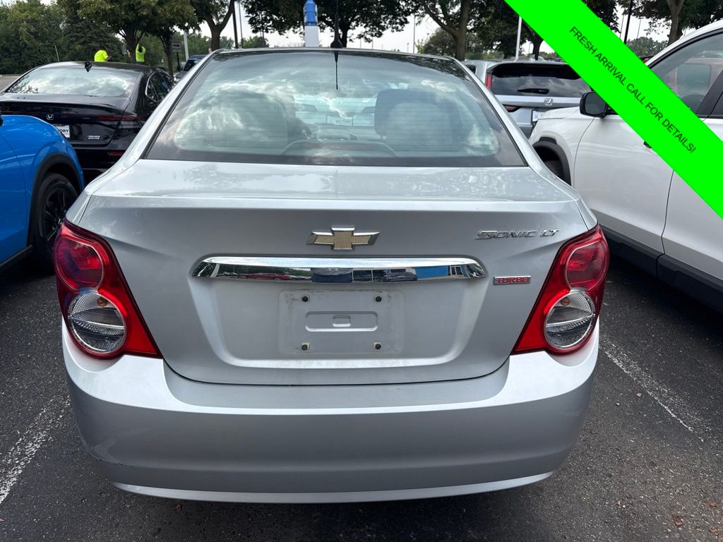 Used 2013 Silver Chevrolet LT image 8