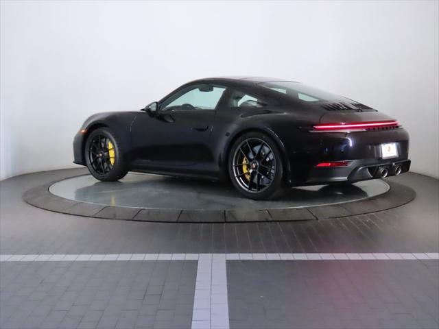 Thumbnail: 2026 Porsche 911 - 3