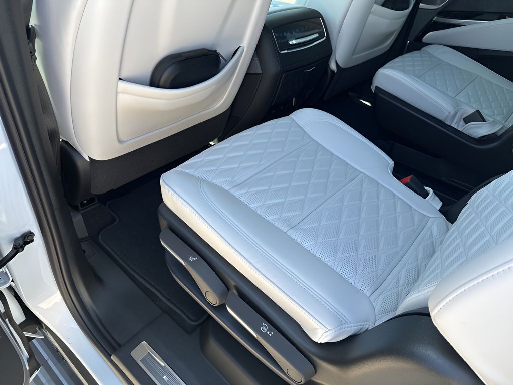 New 2026 White Cadillac Platinum Edition image 18