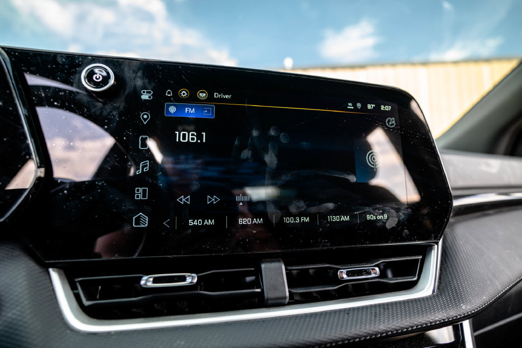 Used 2025 Chevrolet Equinox SUV