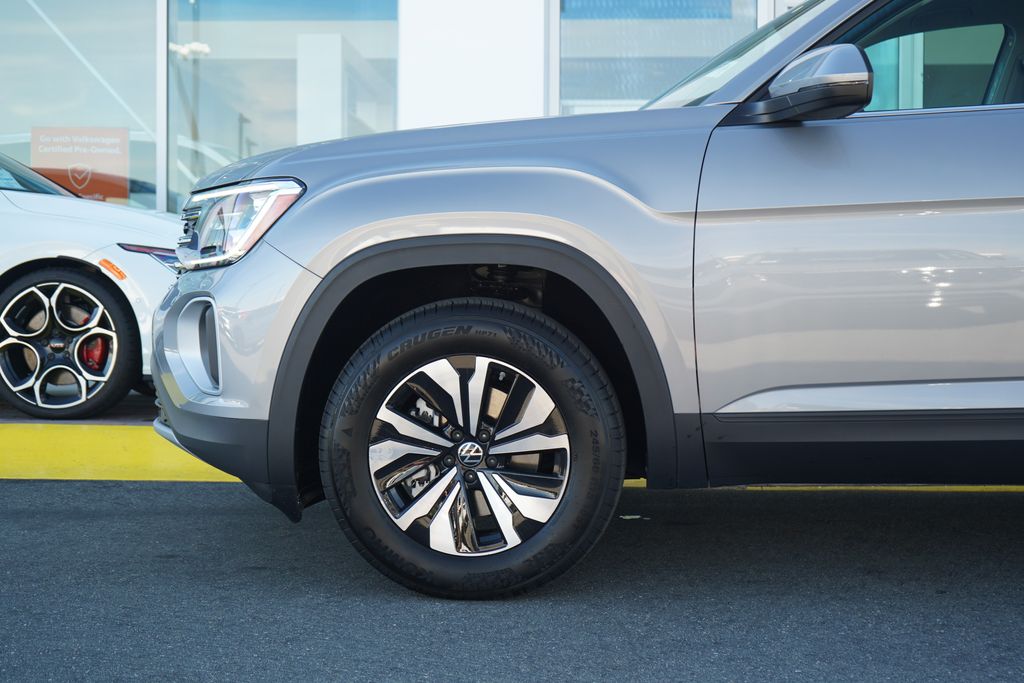 Thumbnail: 2026 Volkswagen Atlas - 2