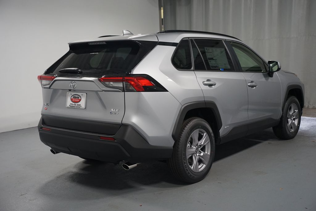 Thumbnail: 2025 Toyota RAV4 - 8