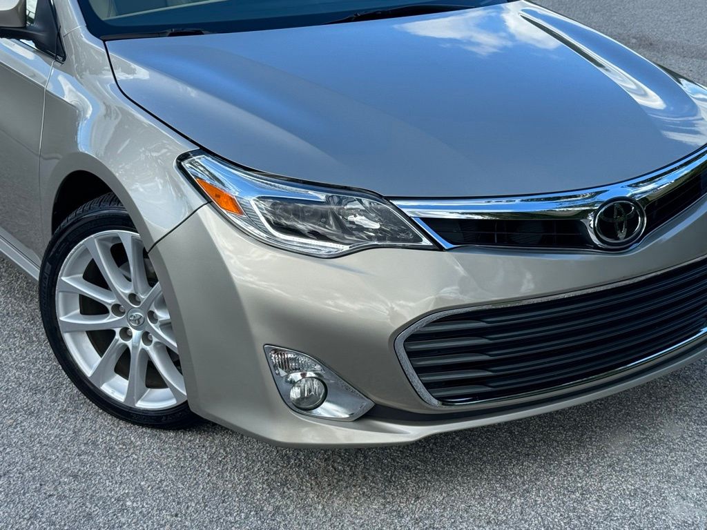 2015 Toyota Avalon Limited 4