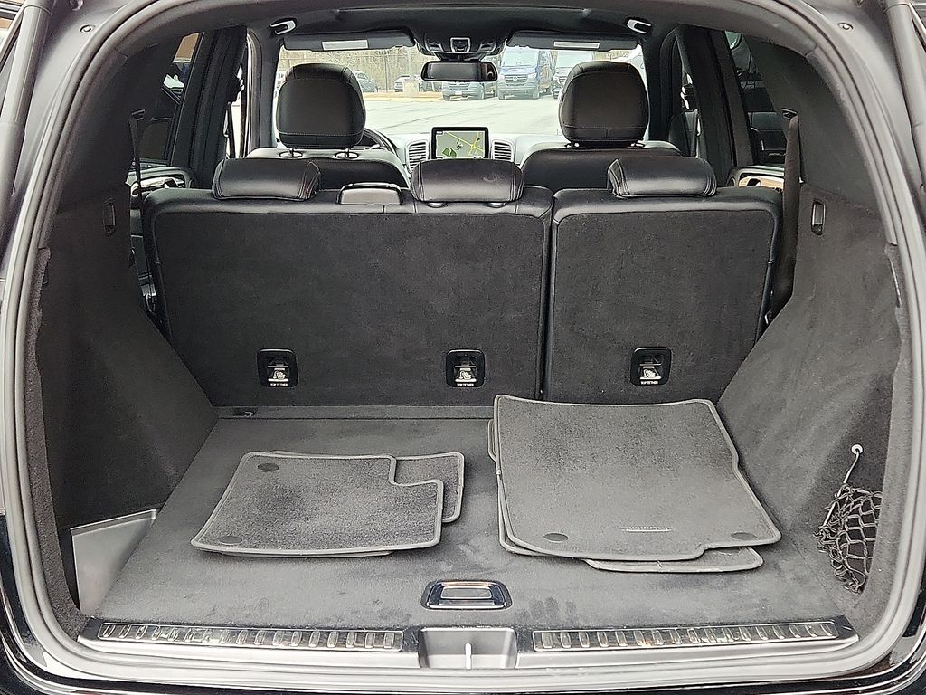 Thumbnail: 2018 Mercedes-Benz GLE - 30