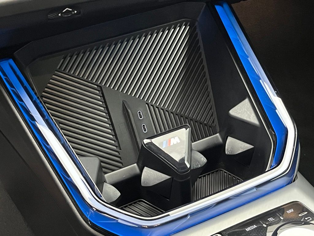 Thumbnail: 2025 BMW X3 - 18