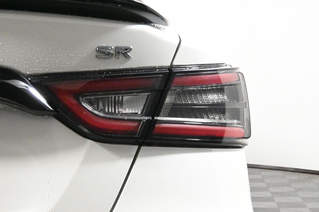 Thumbnail: 2021 Nissan Maxima - 14