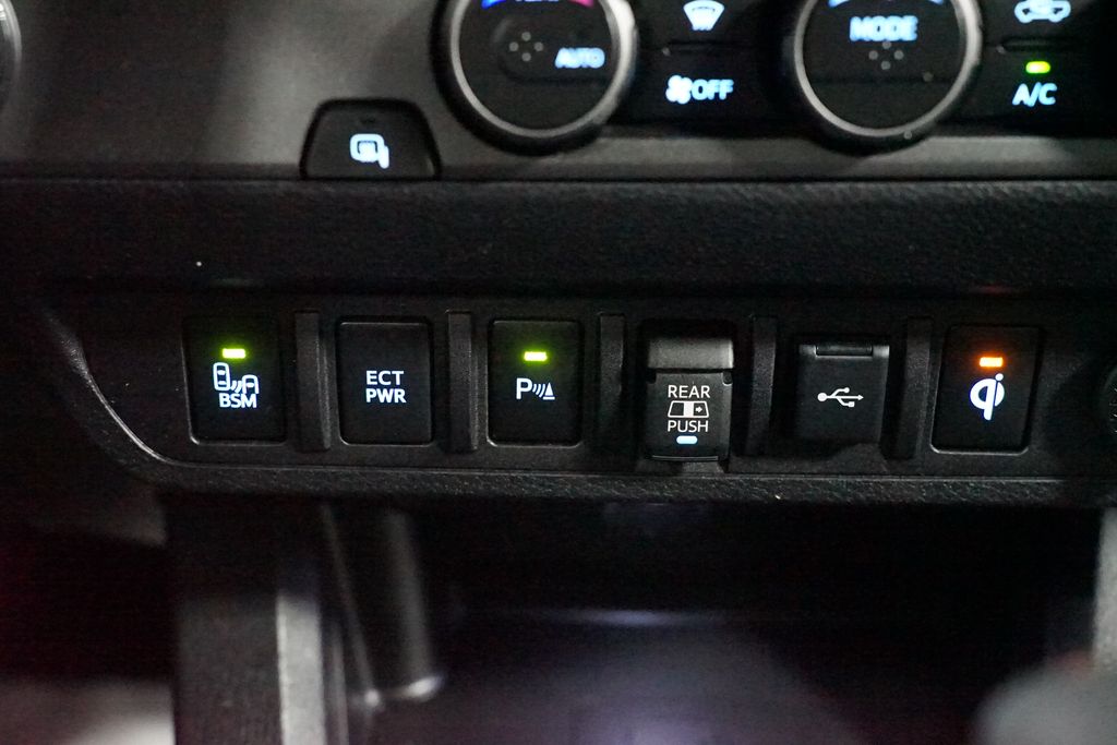 Thumbnail: 2023 Toyota Tacoma - 16