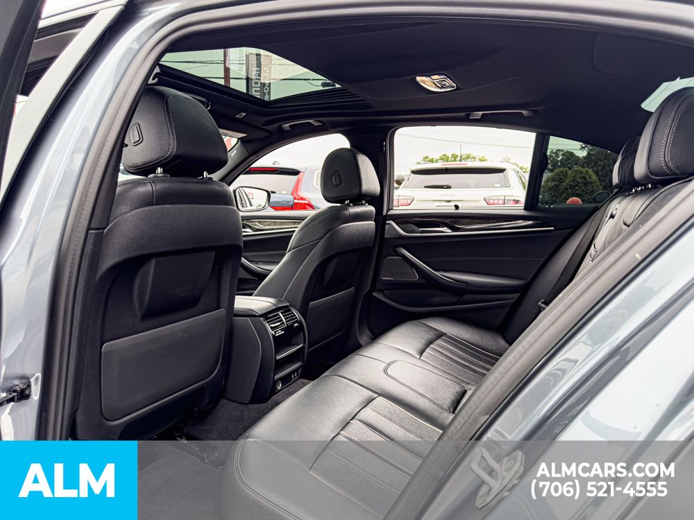 Used 2021 Blue BMW 530i image 12