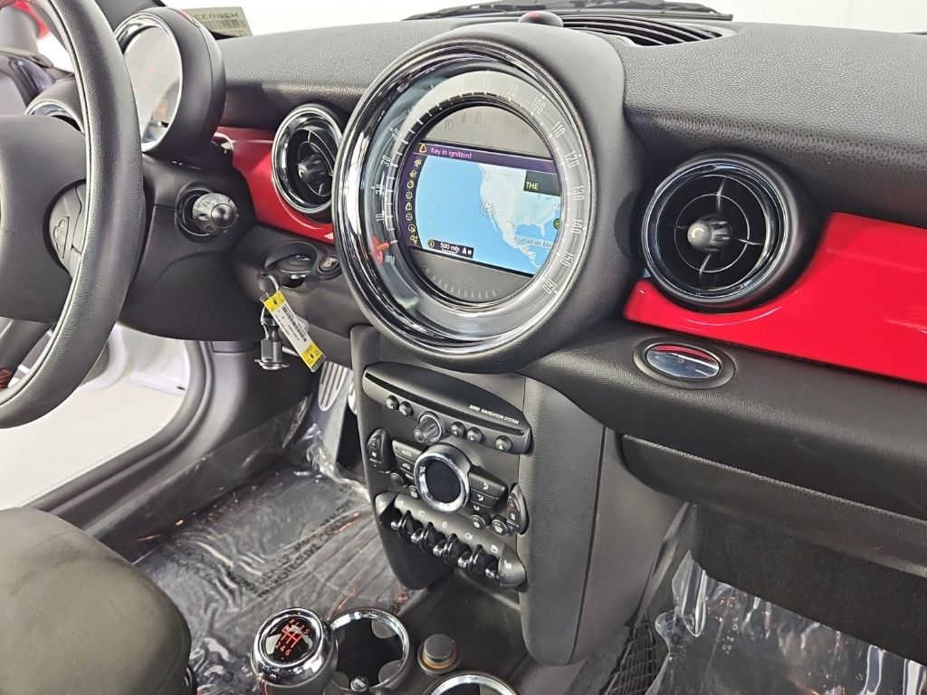 Thumbnail: 2012 MINI Cooper - 15