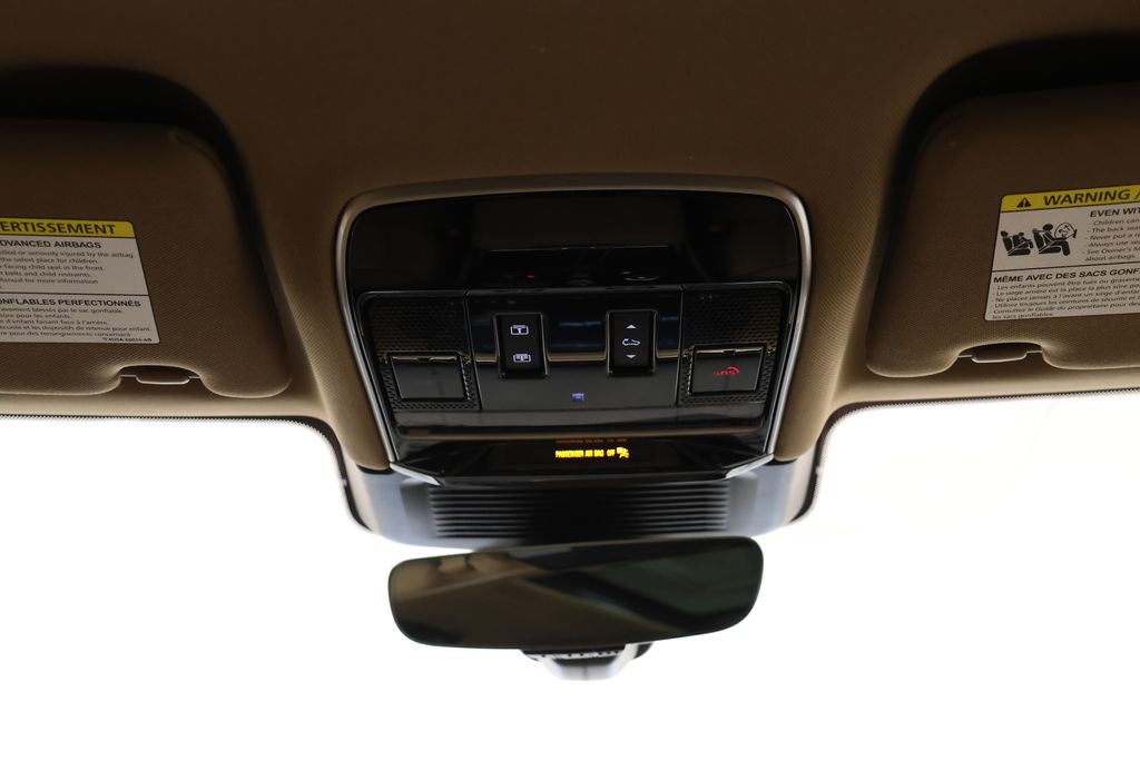Thumbnail: 2023 Land Rover Range Rover Sport - 14