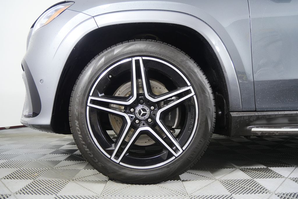 Thumbnail: 2024 Mercedes-Benz GLS - 7