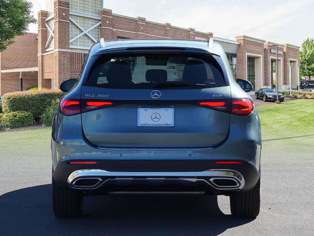 Thumbnail: 2026 Mercedes-Benz GLC - 5