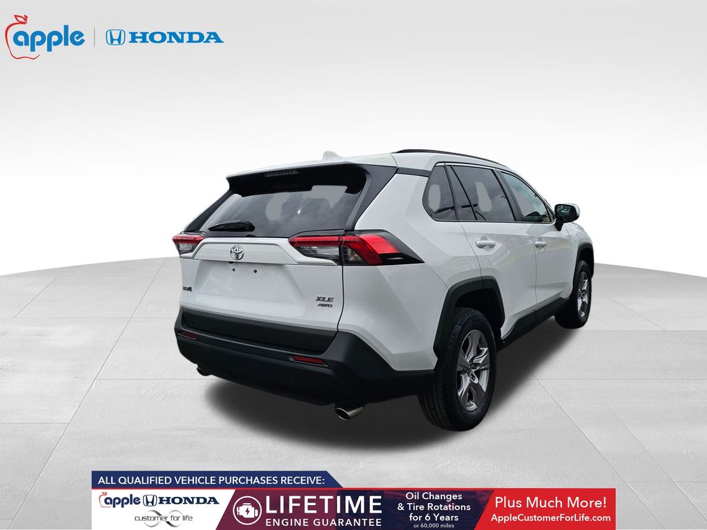 2023 Toyota RAV4 XLE