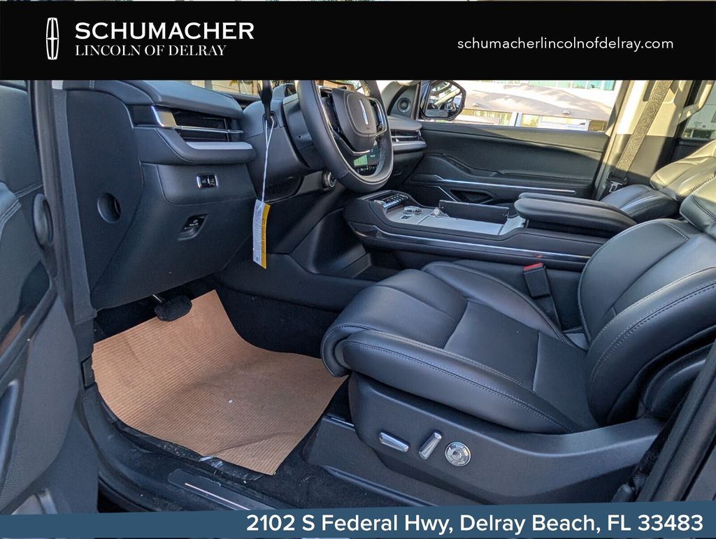 new 2026 Lincoln Navigator L car, priced at $97,890