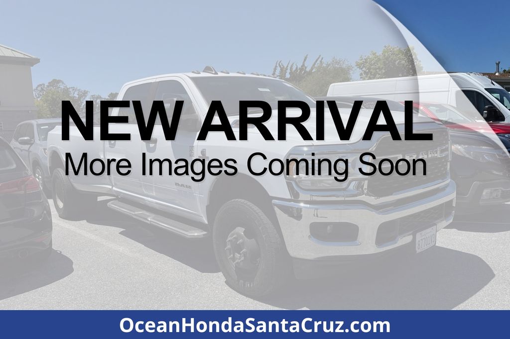 Bright White Clearcoat 2024 RAM 3500 Big Horn Crew Cab LB DRW 4WD Pickup Truck Four-Wheel Drive 6-Speed Automatic
