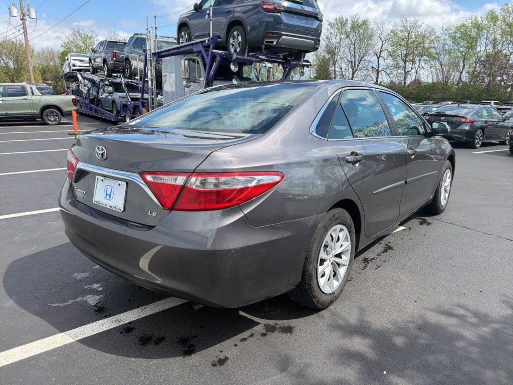 Thumbnail: 2016 Toyota Camry - 5