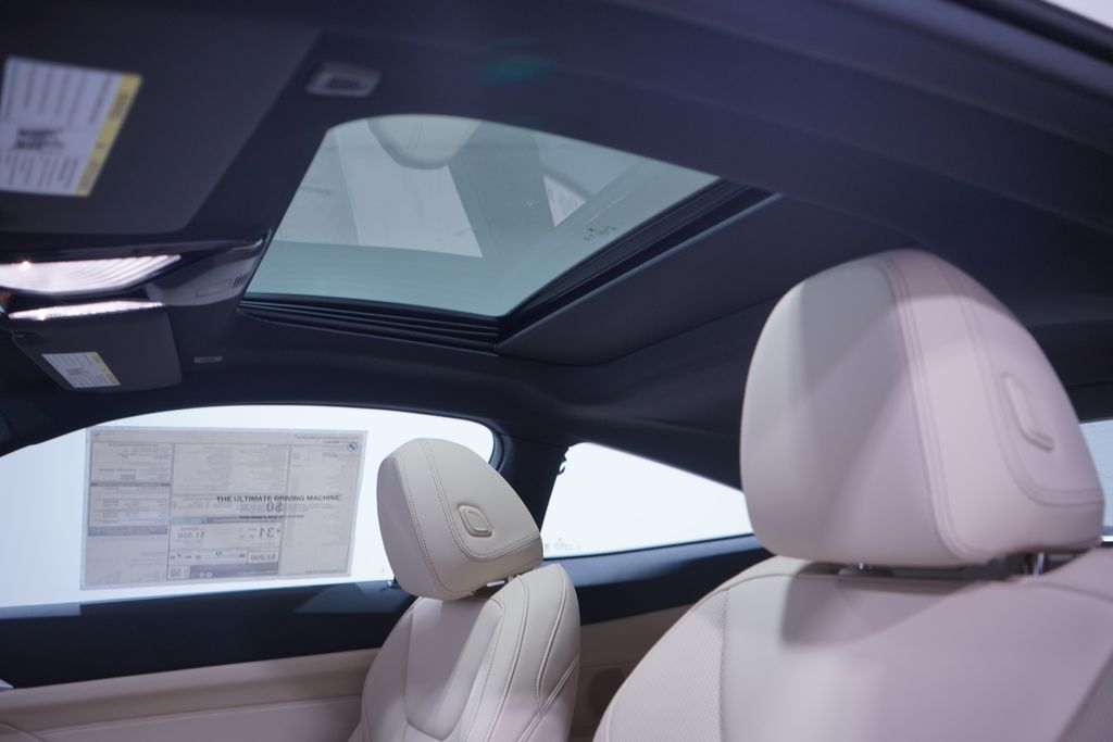 Thumbnail: 2026 BMW 4 Series - 8