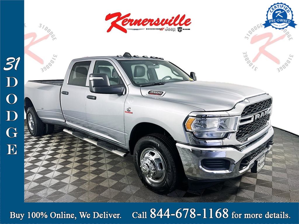 2024 RAM 3500 Tradesman Crew Cab LB DRW RWD