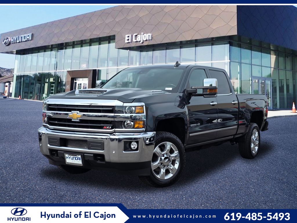 Gray (Graphite Metallic) 2019 Chevrolet Silverado 2500HD LTZ Crew Cab 4WD Pickup Truck Four-Wheel Drive 6-Speed Automatic