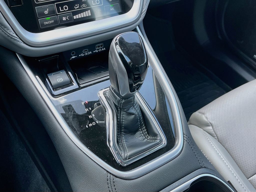 2025 Subaru Legacy Limited Silver at Community Honda